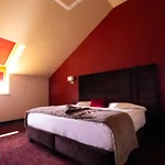 The Fifth Floor By Old Town Hotel